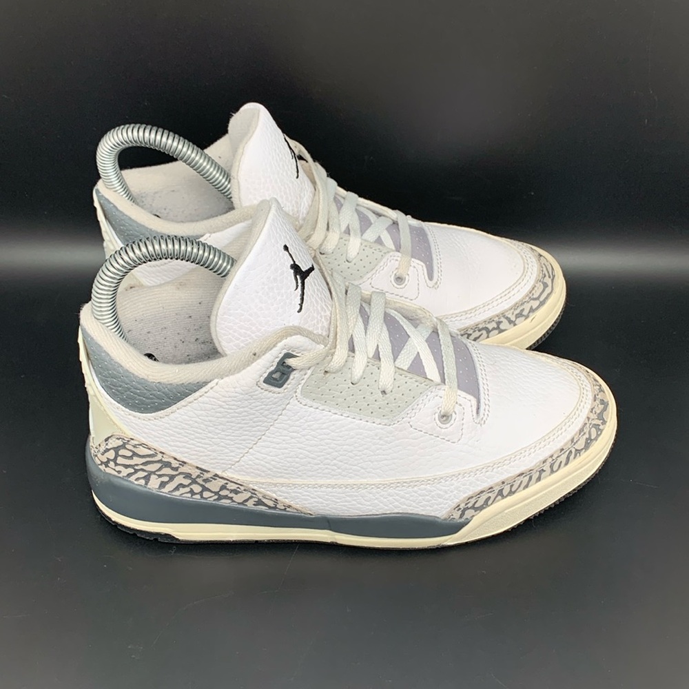 Jordan 3 Retro PS Hide N Sneak Basketball Shoes FB4416-100 Youth Sz 2.5